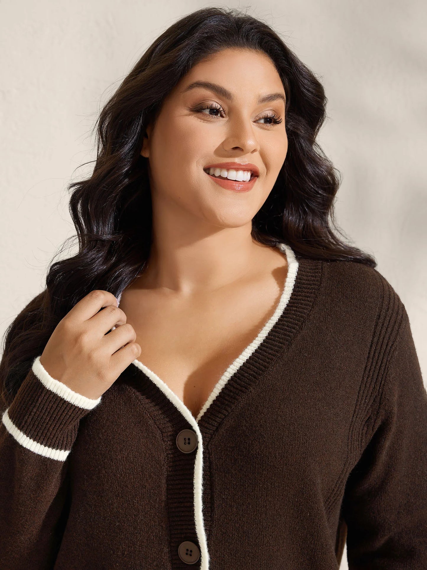Textured Pocket Color Contrast Knit Cardigan