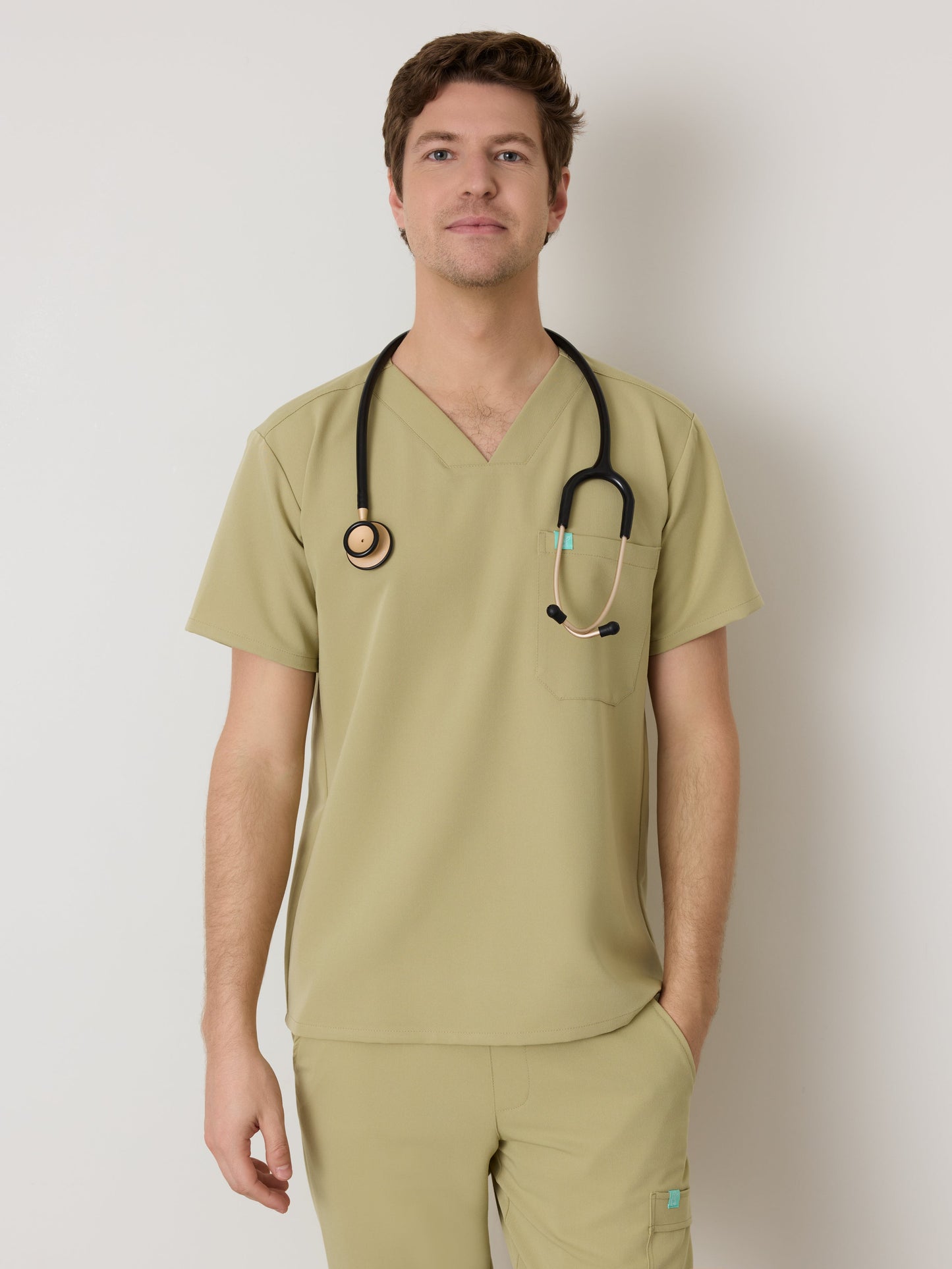 LOGAN RE-GARDE™ - SAGE - One Pocket Men's Scrub Top - SILVADUR™