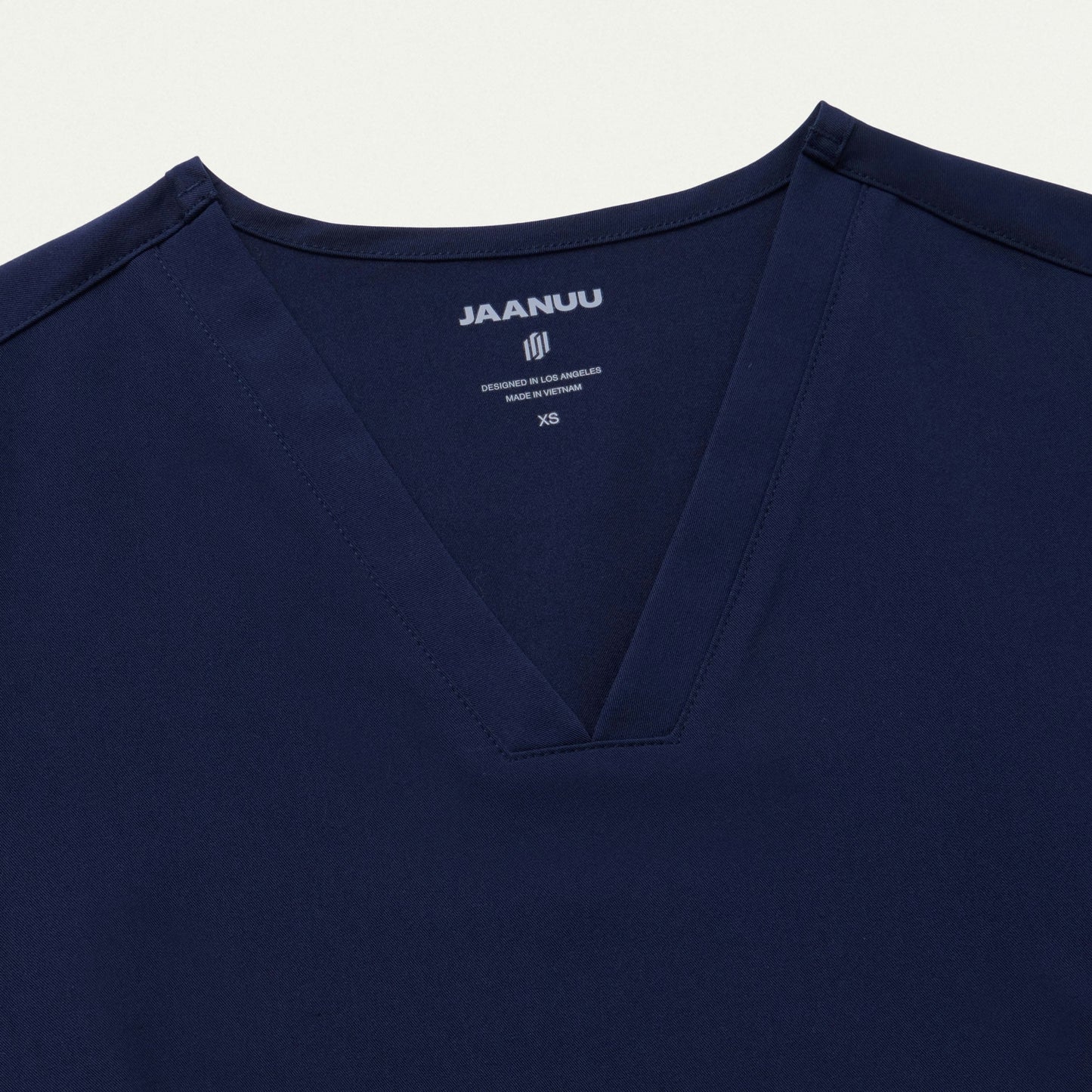 Carte Slim 2-Pocket Scrub Top - Midnight Navy