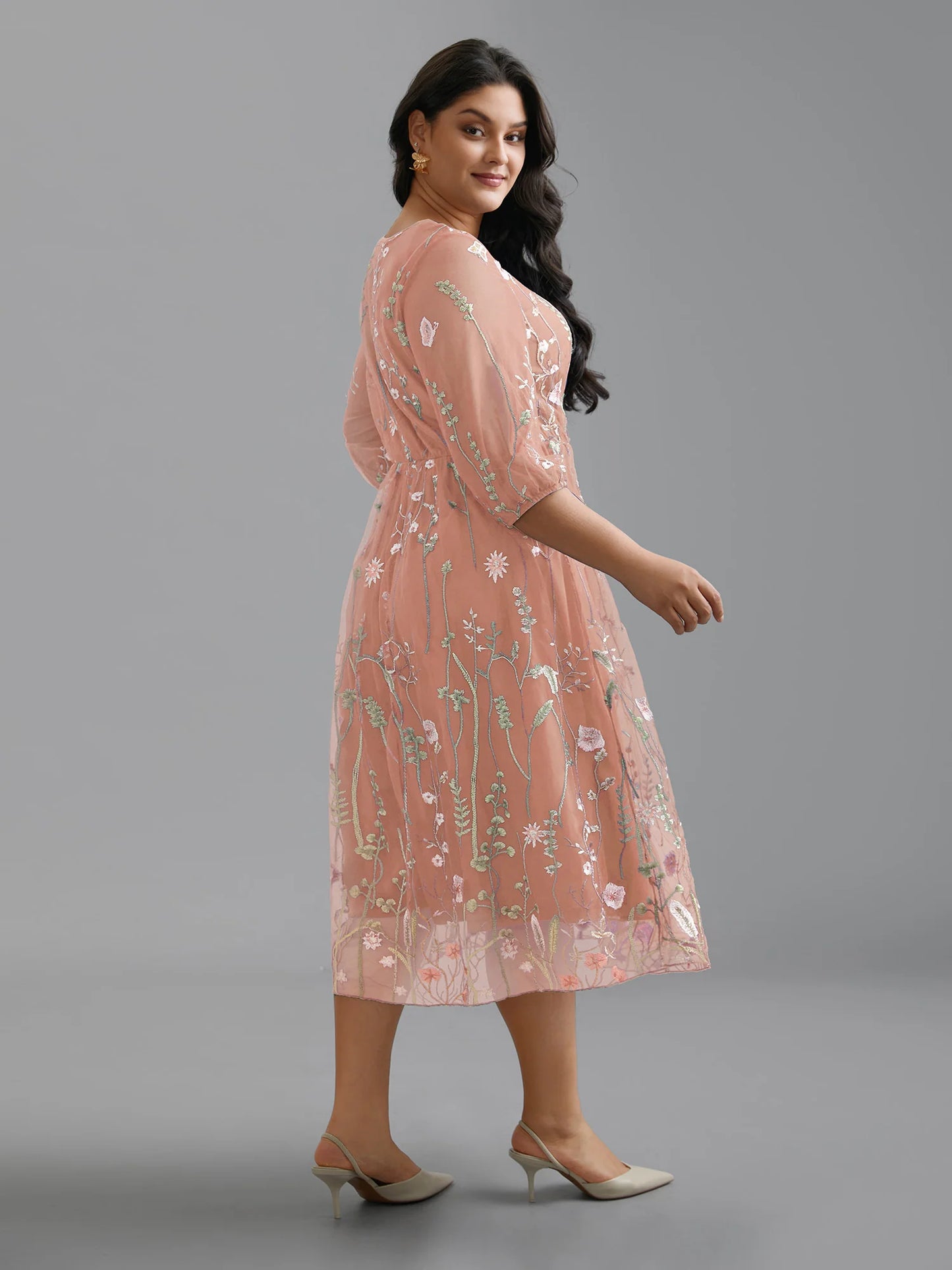 Floral Embroidered Elastic Waist Lined Midi Dress