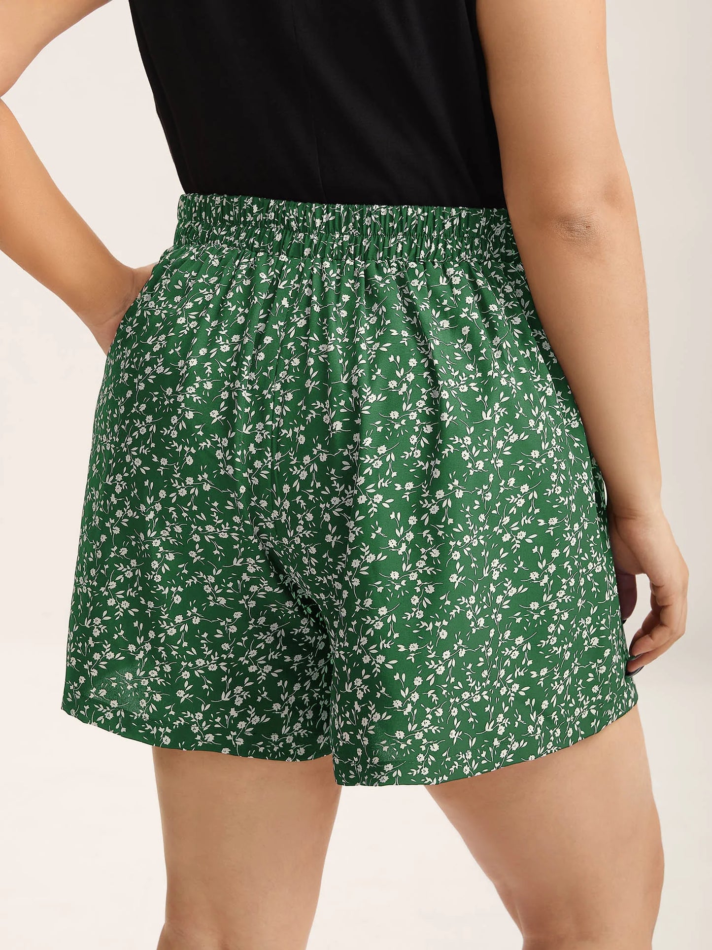 Floral Print Wide-Leg Shorts