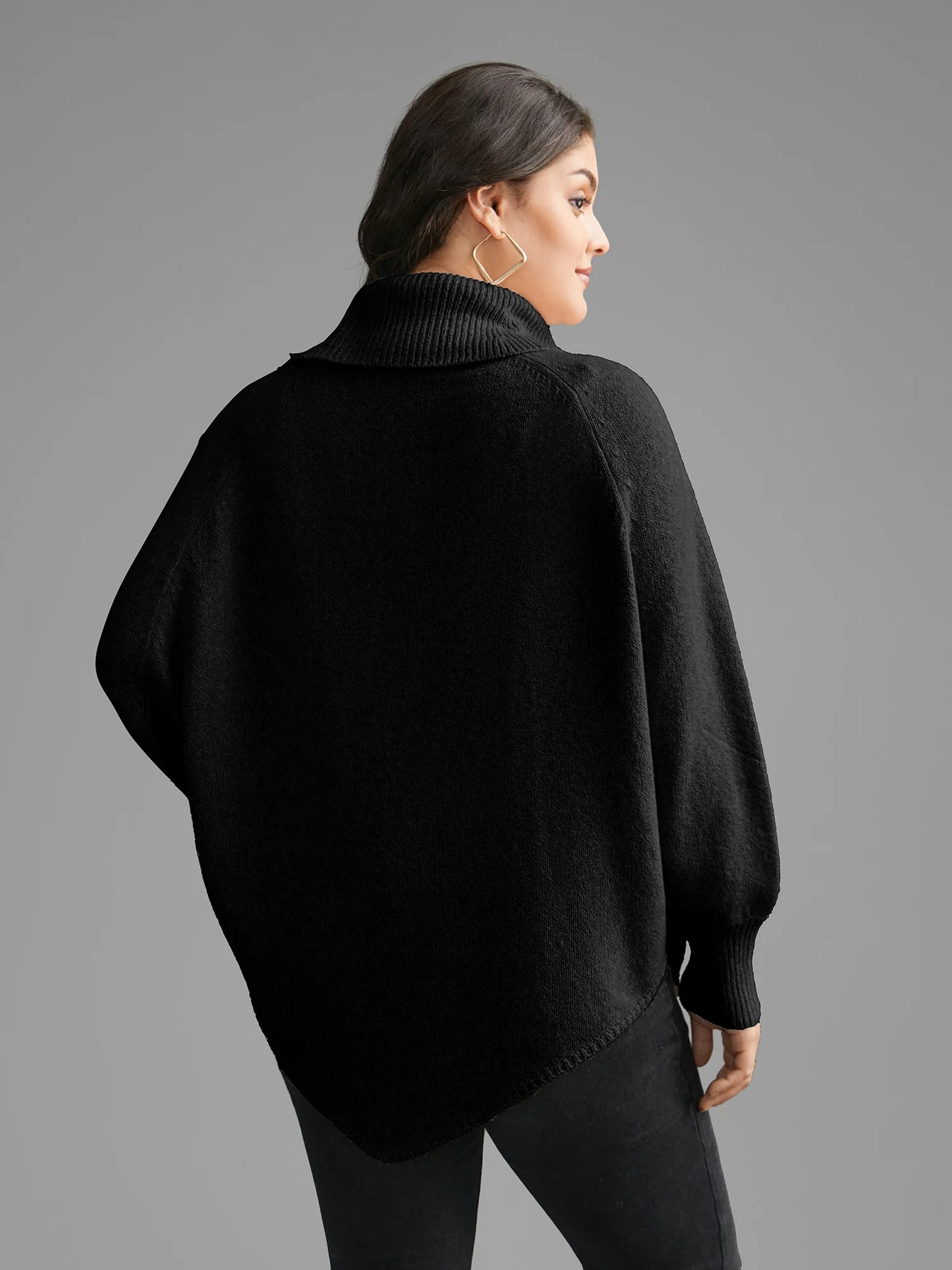 Turtleneck Cable Knit Asymmetrical Hem Pullover