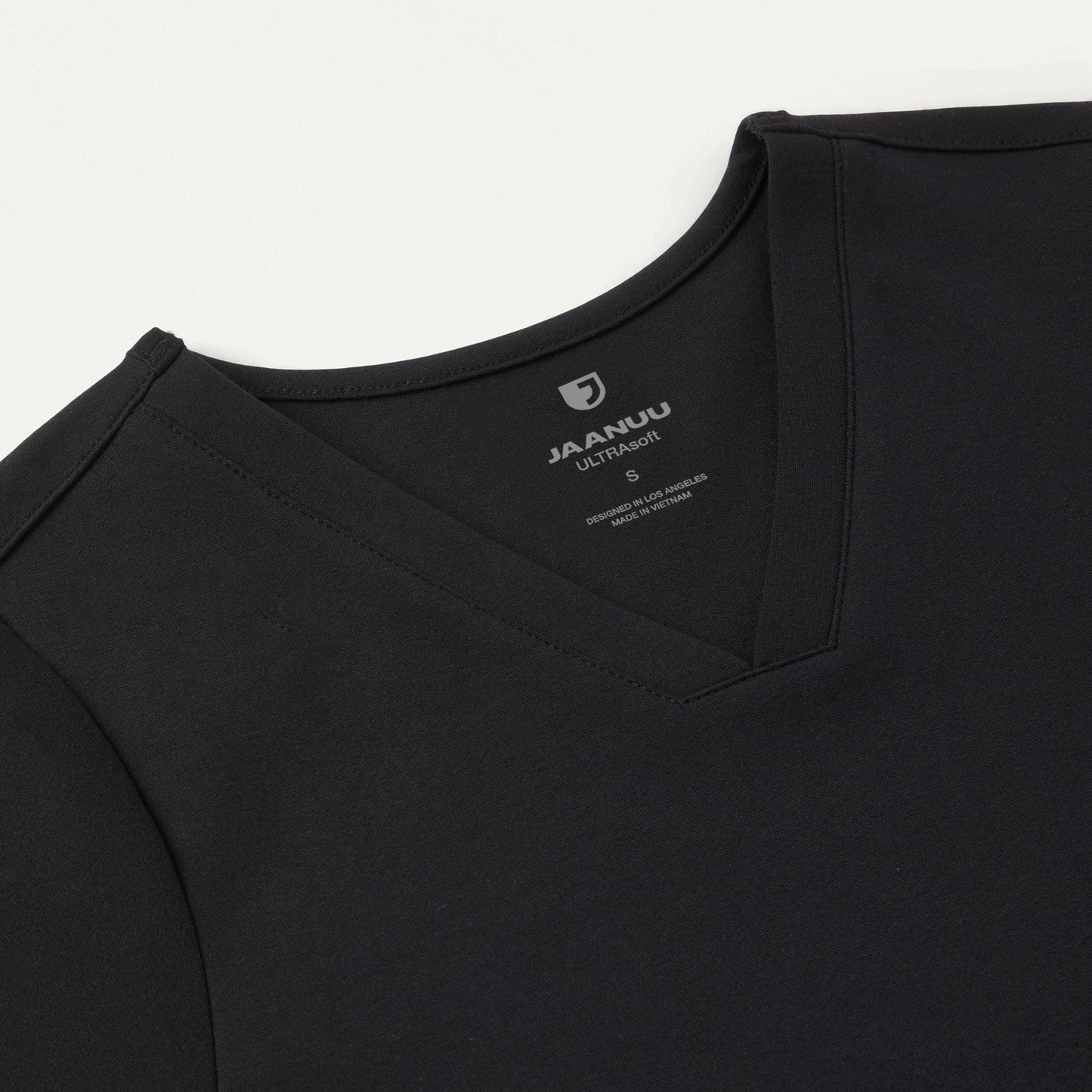 Cesi Slim UltraSOFT Scrub Top - Black