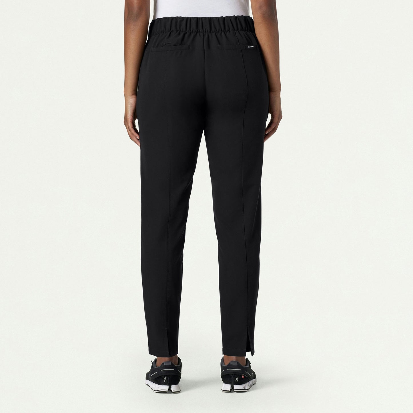 Lio Tapered 5-Pocket Scrub Pant - Black