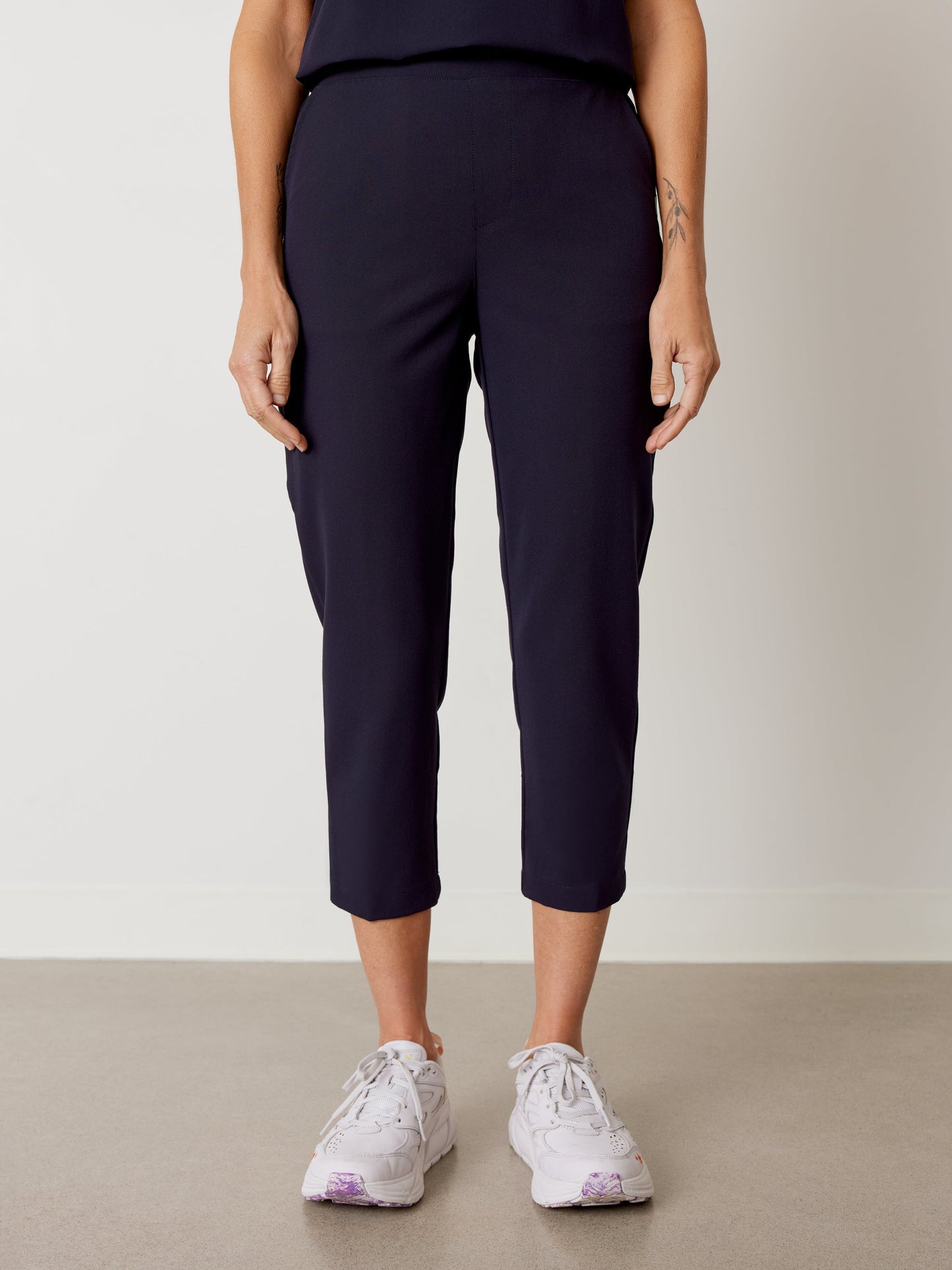 EVA RE-GARDE™ - NAVY - 7/8 Scrub Pants - SILVADUR™