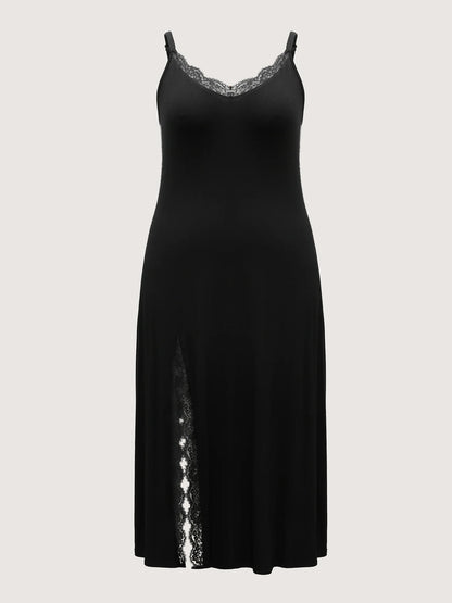 Bold High-Slit Lace Cami Sleep Dress