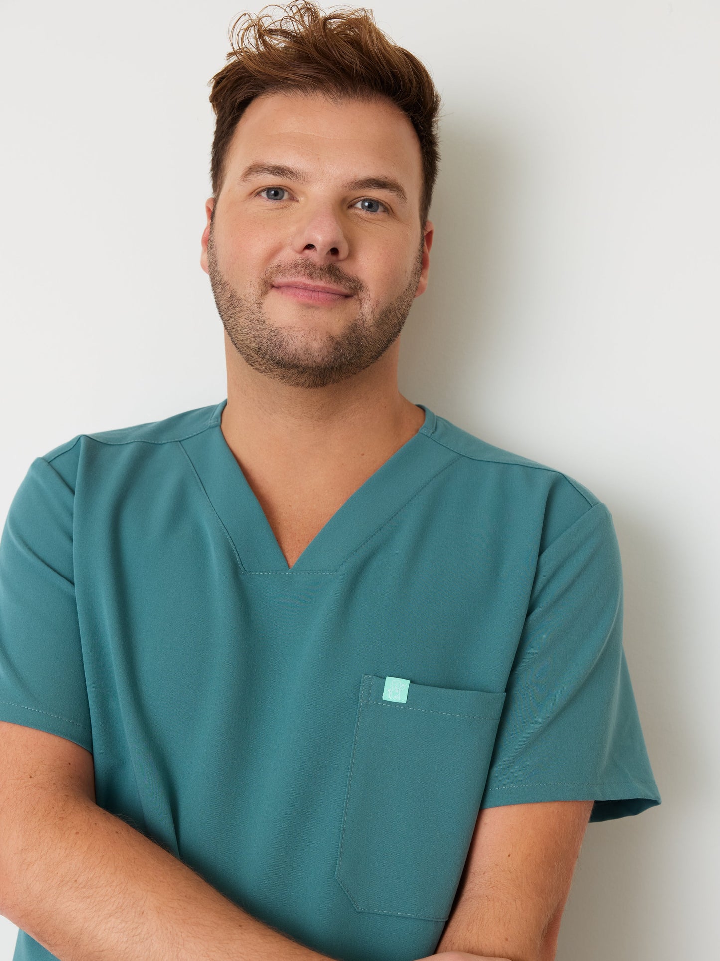 LOGAN RE-GARDE™ - LAGOON BLUE - One Pocket Men's Scrub Top - SILVADUR™