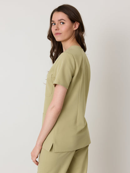 CHLOE RE-GARDE™ - SAGE - Three Pockets Scrub Top - SILVADUR™