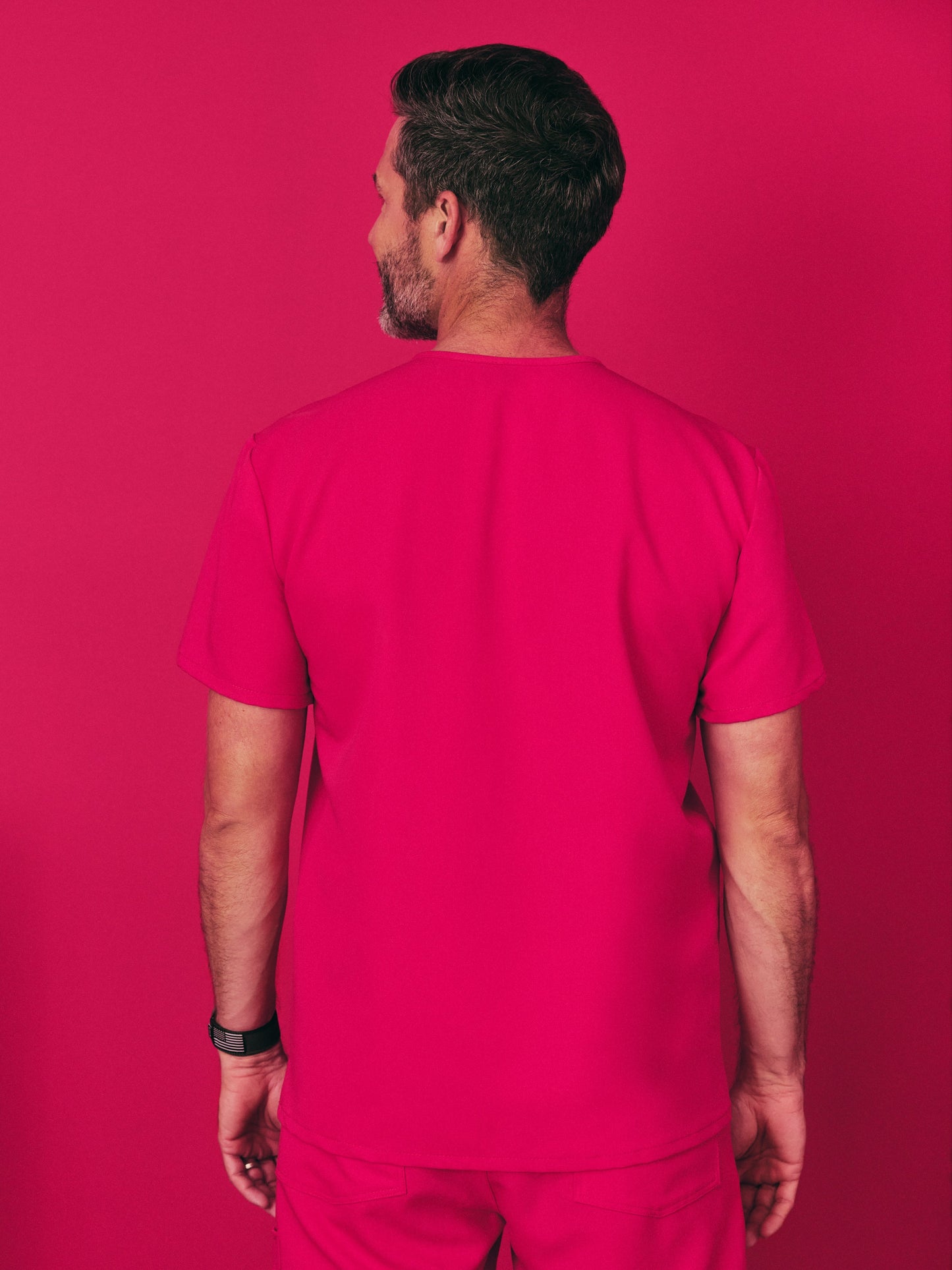 ZACK RE-GARDE™ - VIBRANT FUCHSIA - Three Pockets Men's Scrub Top - SILVADUR™