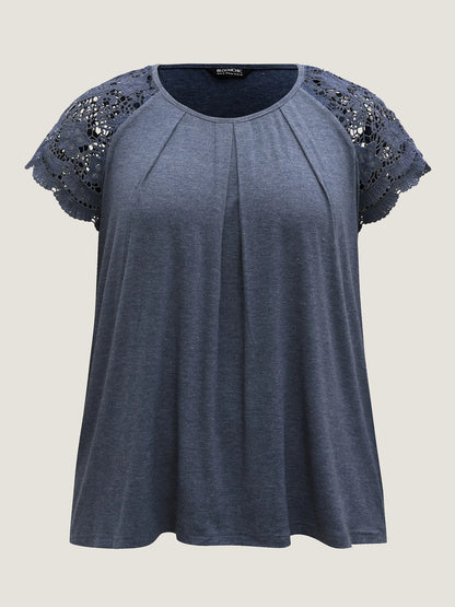 Bust-Comfort Lace Cut-Out Top