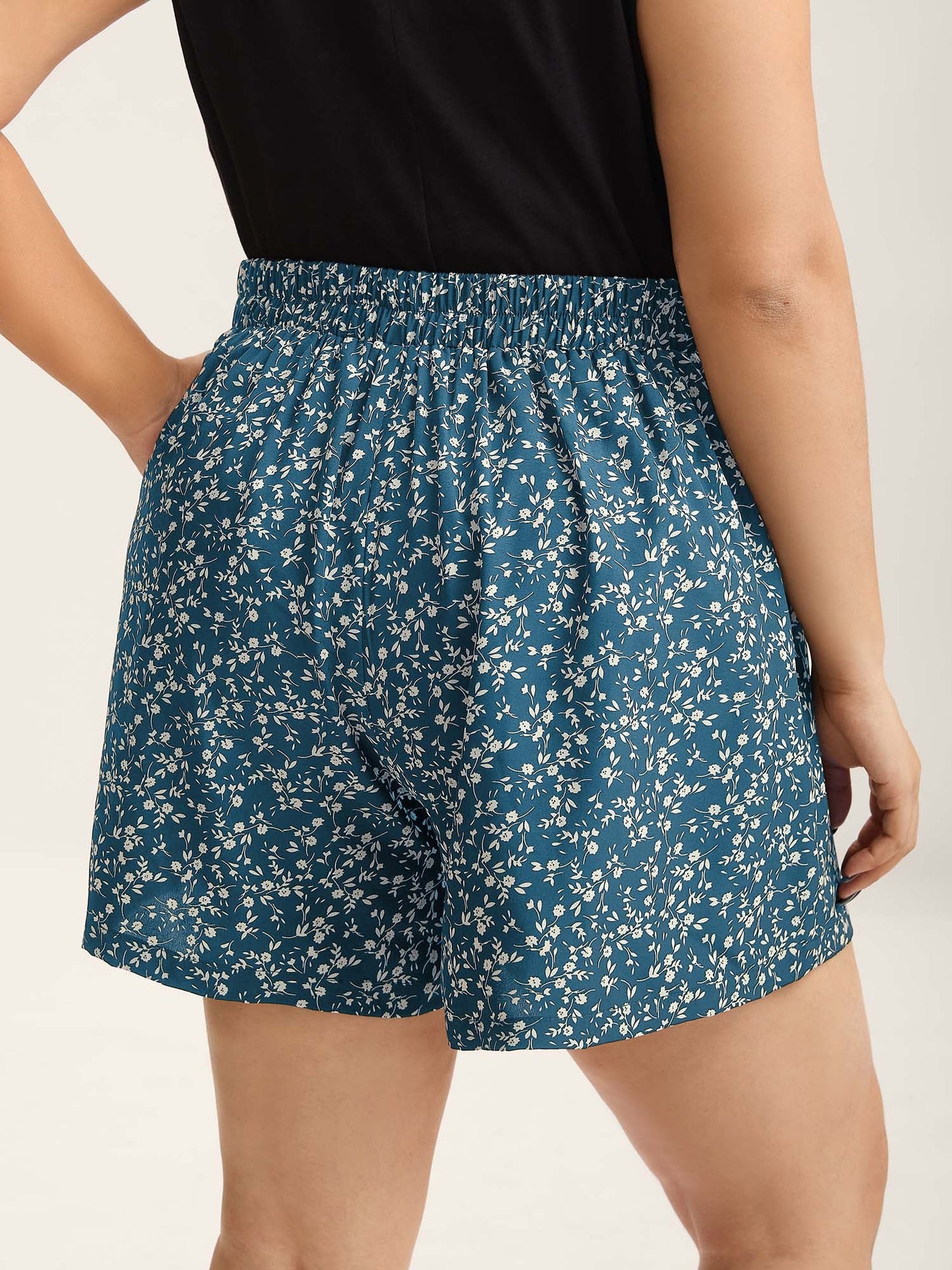 Floral Print Wide-Leg Shorts