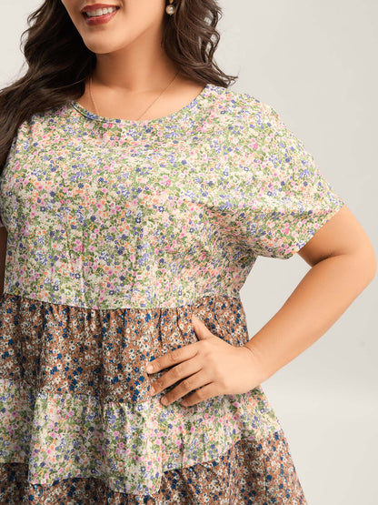 Ditsy Floral Print Tiered Blouse