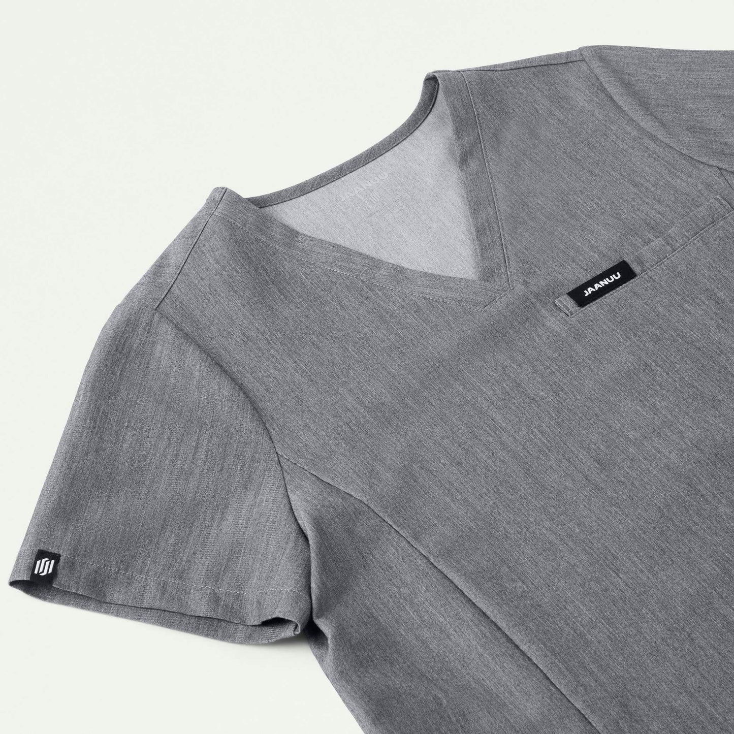 Magna 3-Pocket Scrub Top - Heather Gray