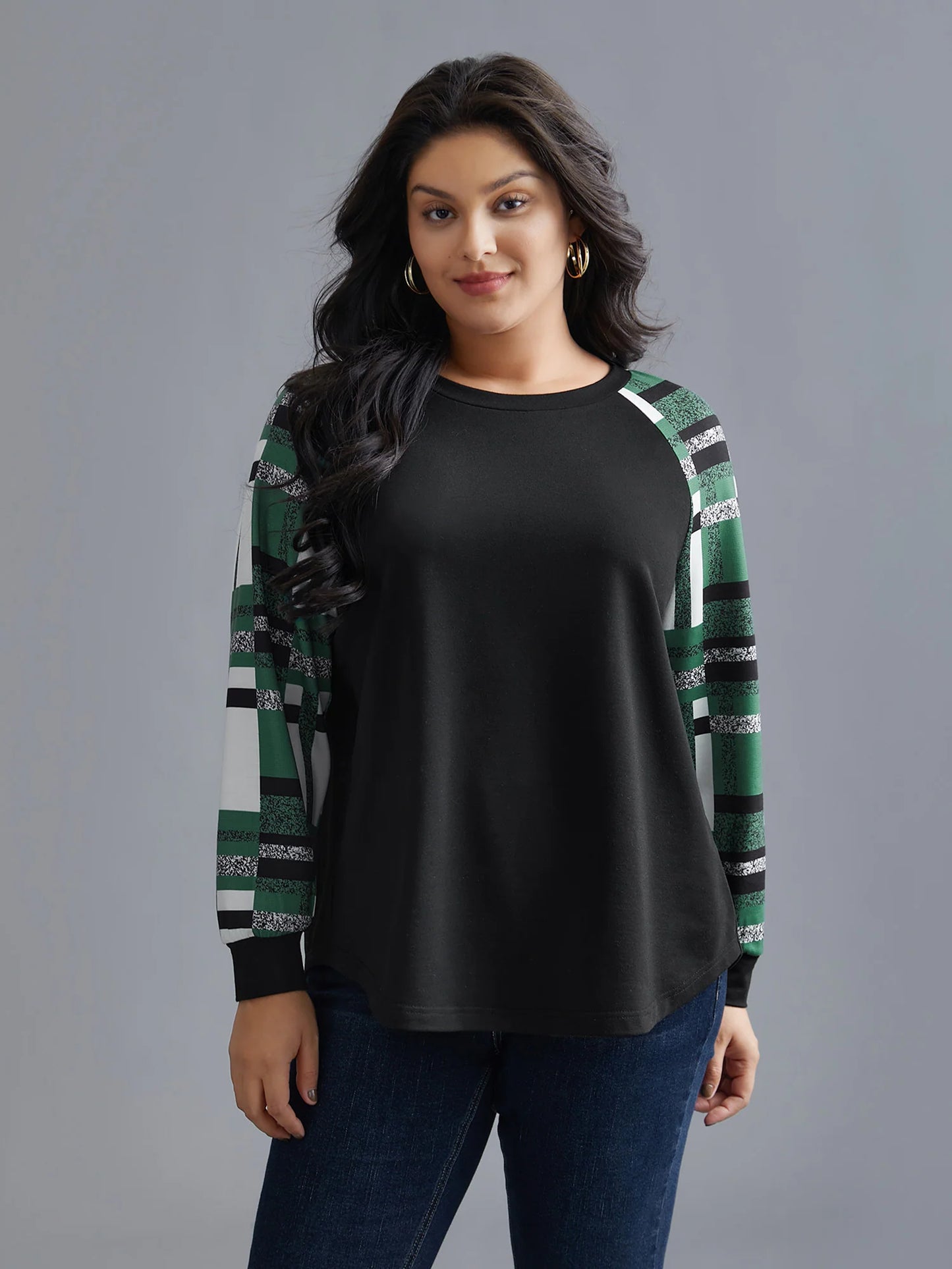 Colorblock Contrast Raglan Sleeve Sweatshirt