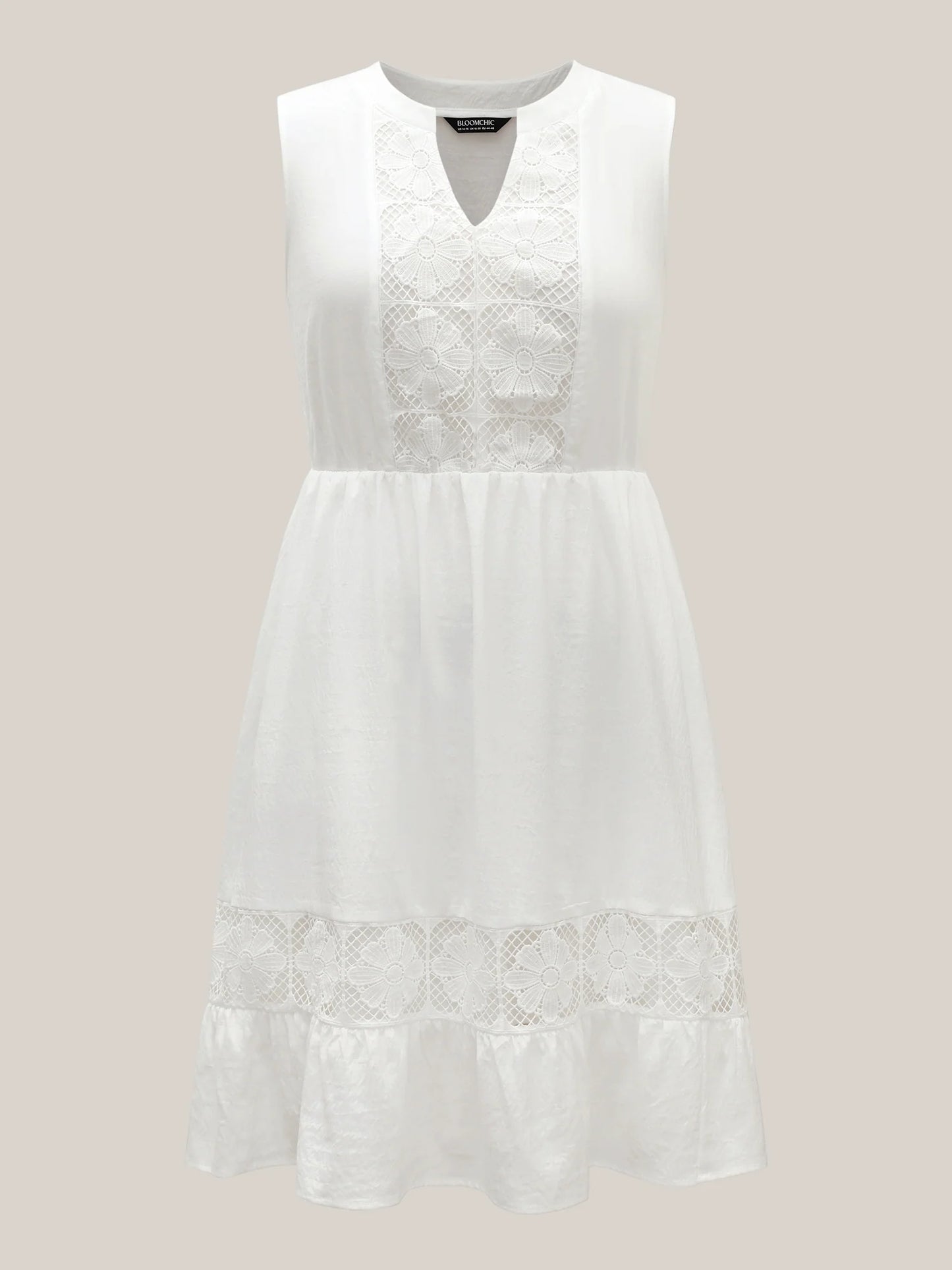 Floral Textured Solid Tiered Hem Midi Dress