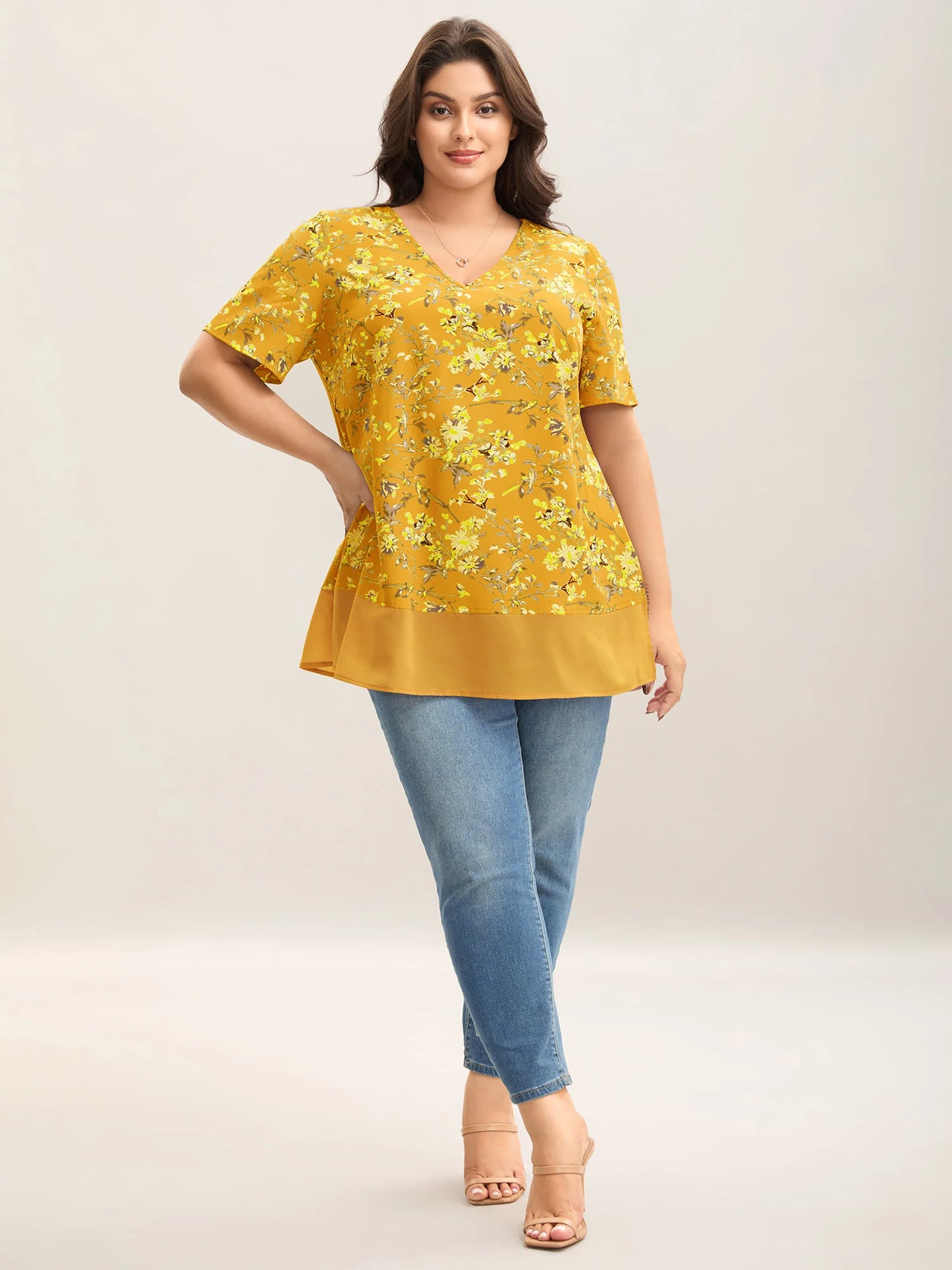 Garden Print Spliced V-Neck Blouse