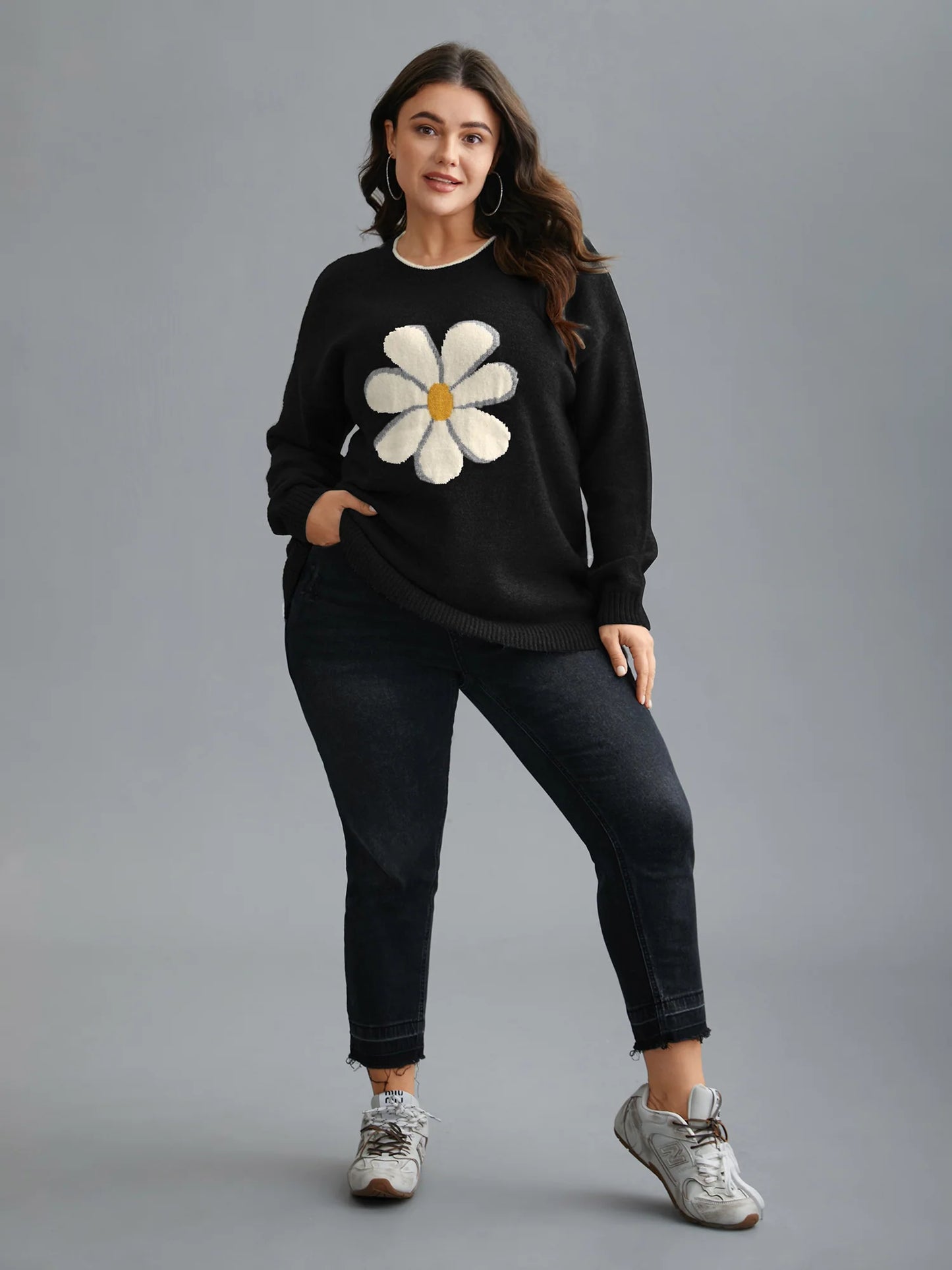 Floral Textured Crew Neck Pullover
