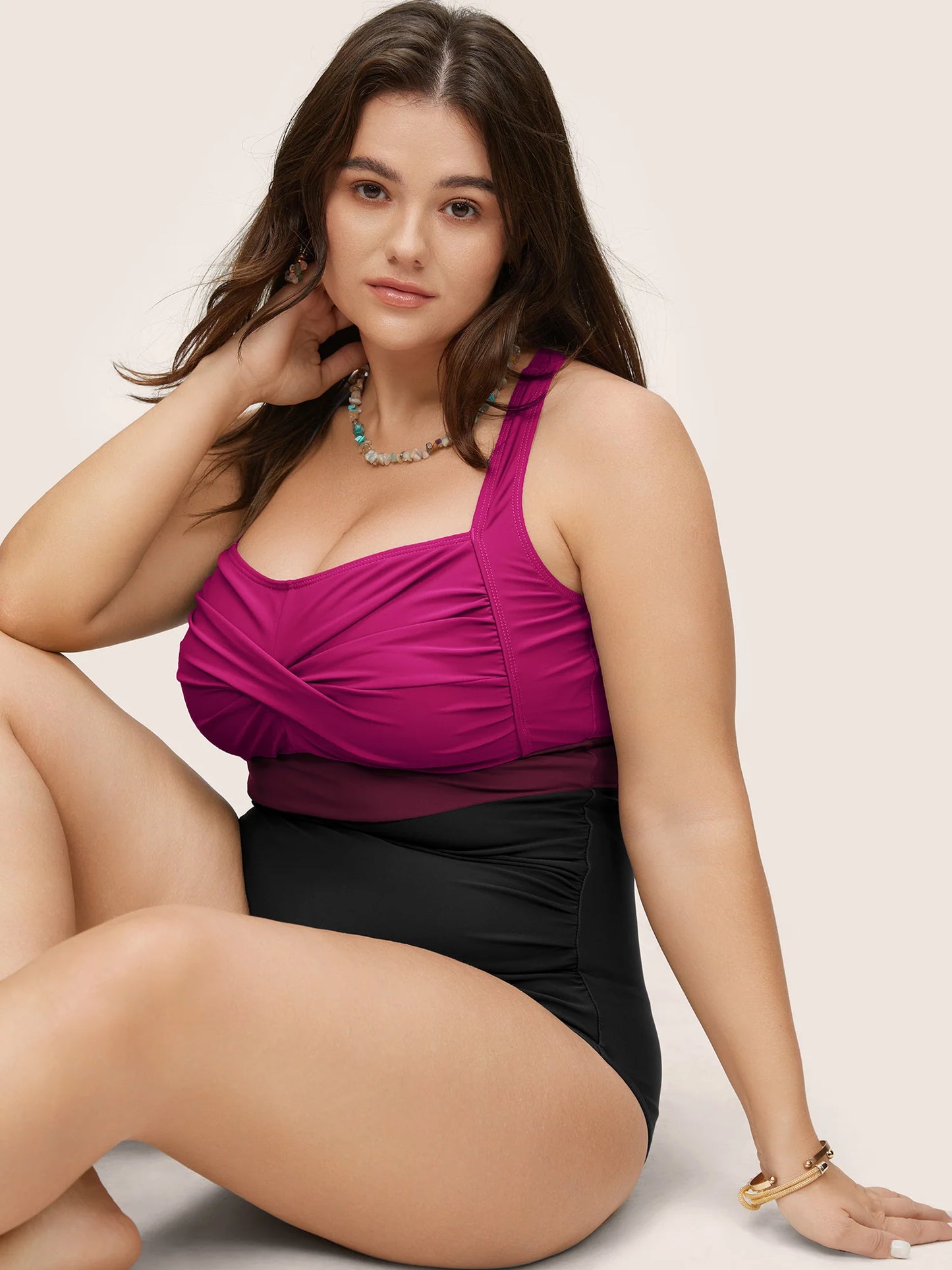 Contrast Twist Front Tummy-Control One Piece Swimsuit