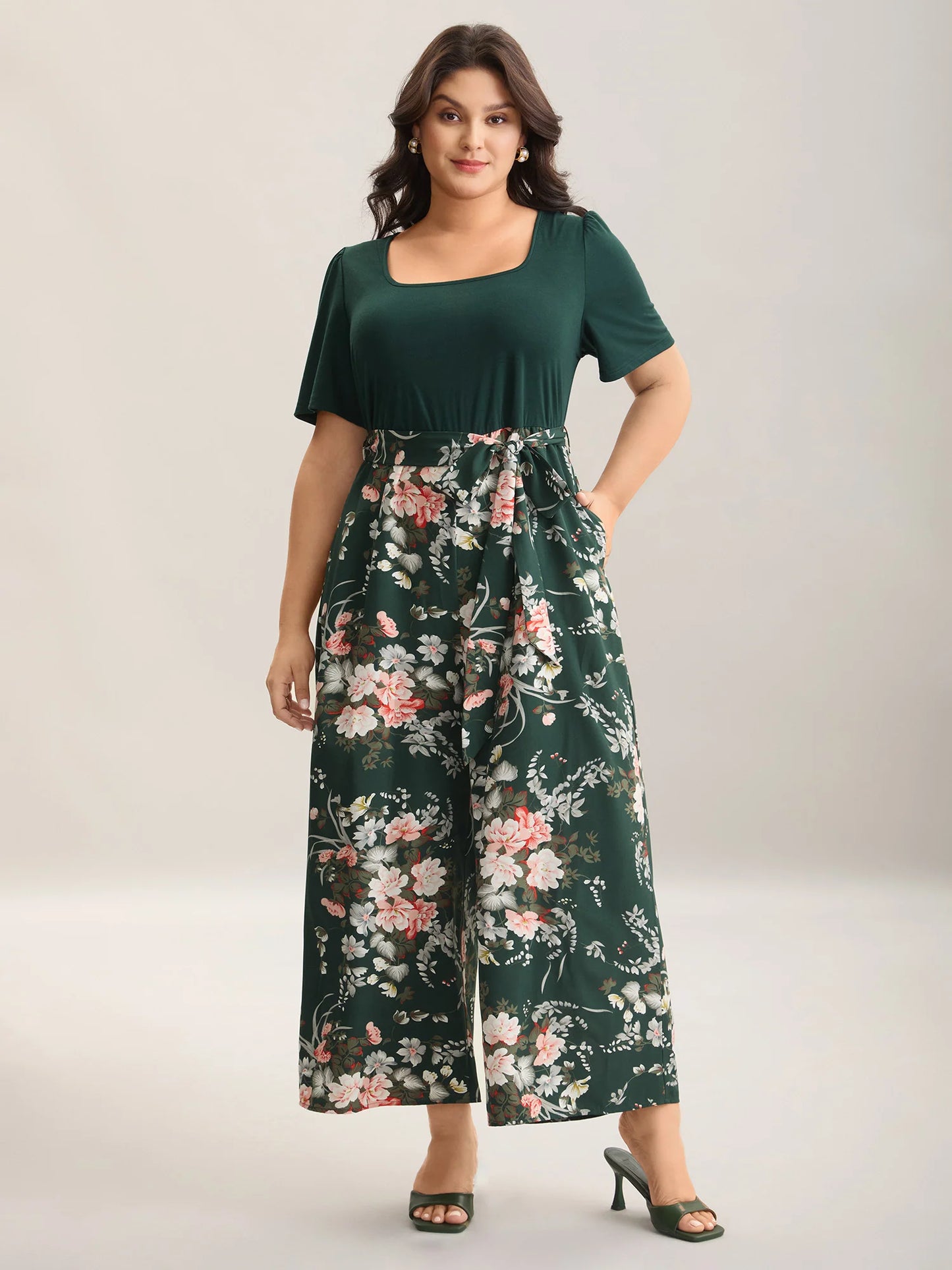 Color Contrast Belted Panel Pockets Jumpsuit