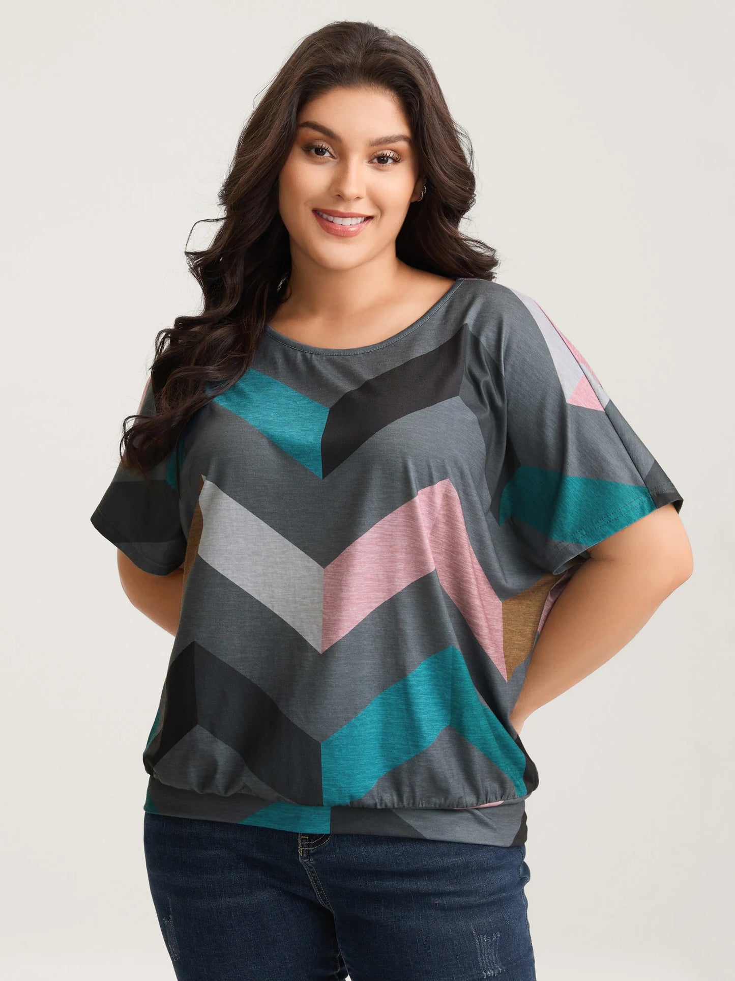 Color Block Wavy Print T-Shirt