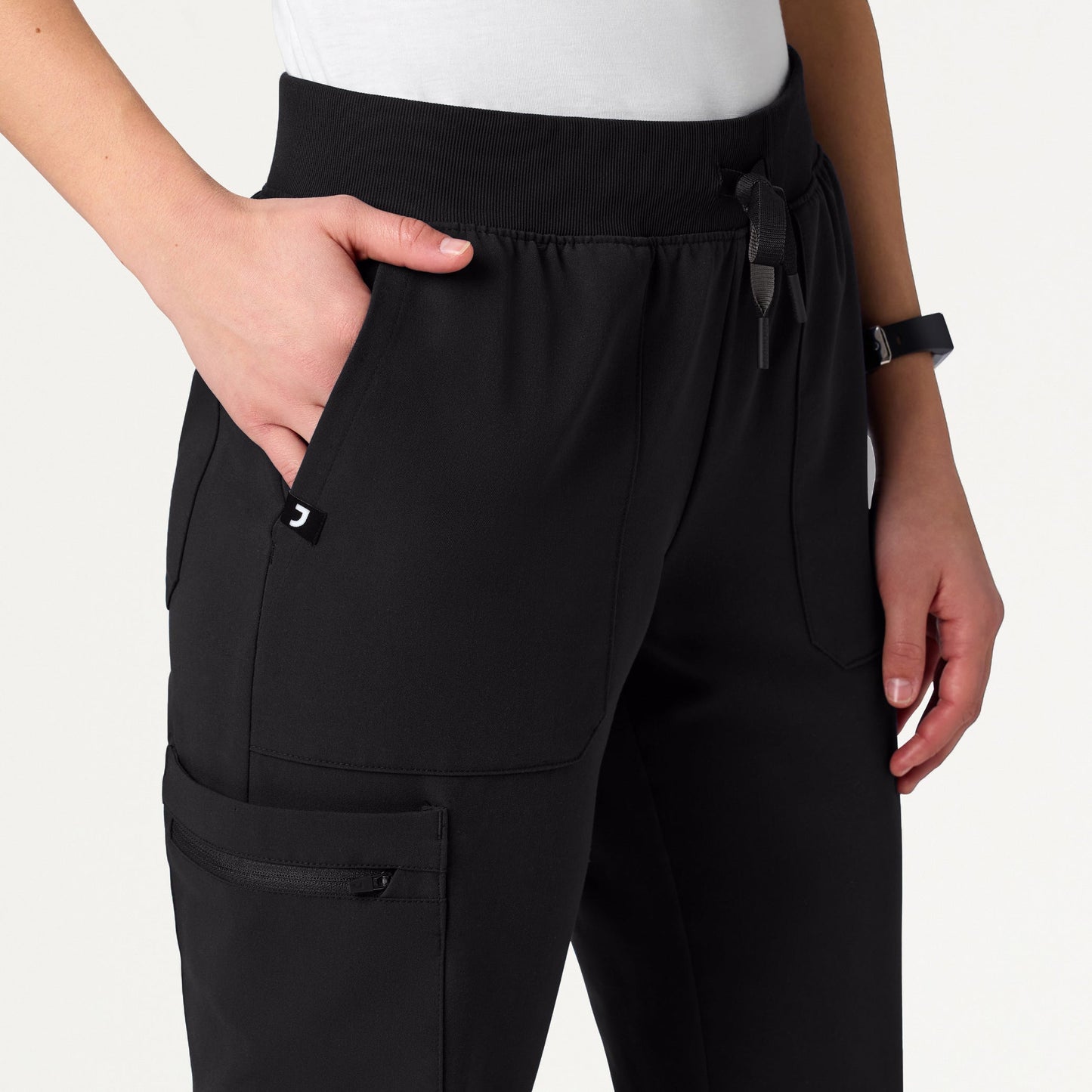 Xenos Cargo Knit-Waist Scrub Pant - Black