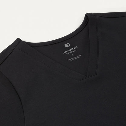 Cesi Slim UltraSOFT Scrub Top - Black